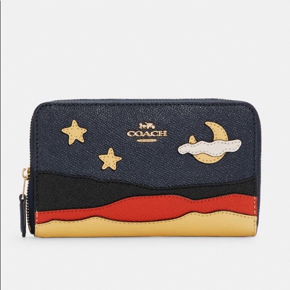 medium id zip wallet with night desert postcard